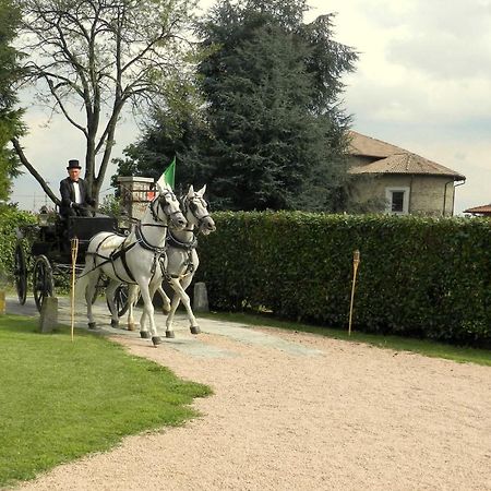 B&B Al Castello Casale Litta Экстерьер фото