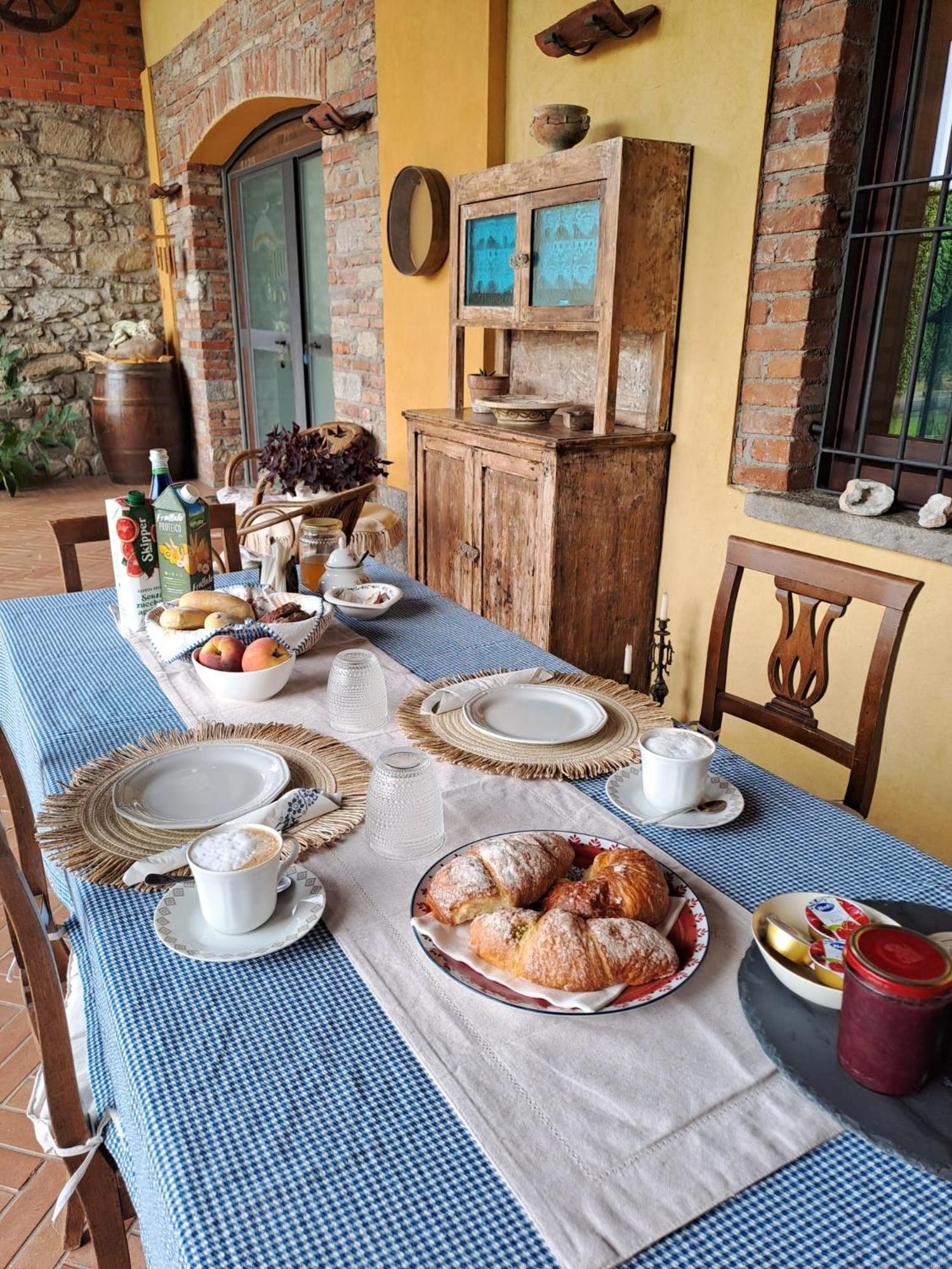 B&B Al Castello Casale Litta Экстерьер фото
