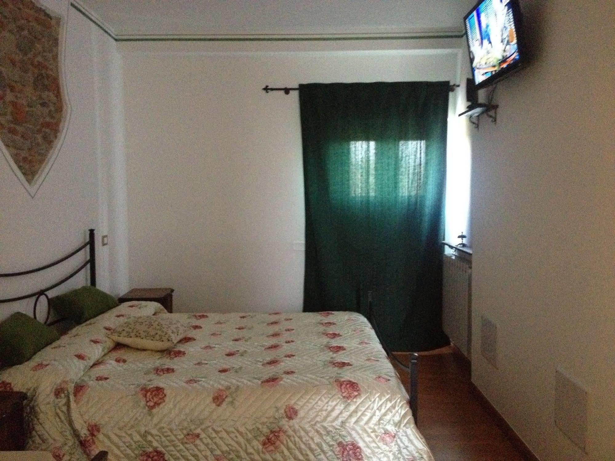 B&B Al Castello Casale Litta Экстерьер фото