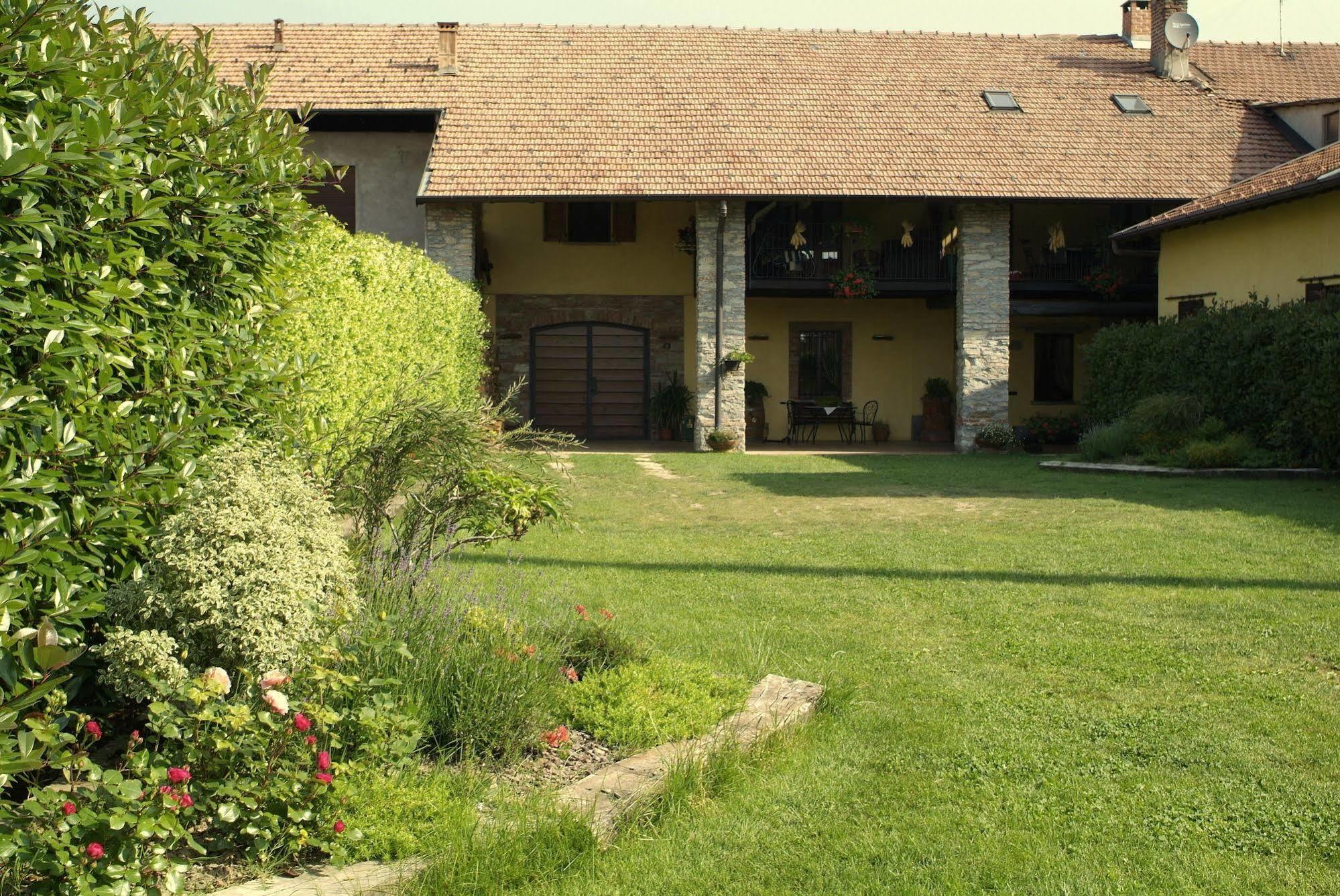 B&B Al Castello Casale Litta Экстерьер фото